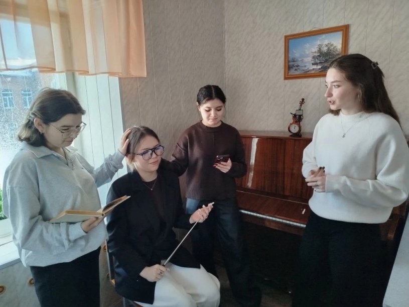 У студентов 3 курса по специальности "Преподавание в начальных классах" началась производственная практика