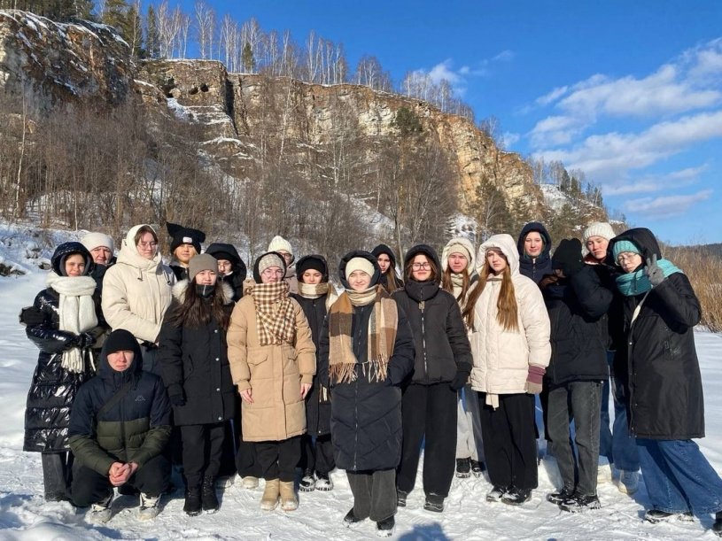 ✅Знание истории своего родного края формирует чувства принадлежности и гордости за свою землю, способствует уважению к местным традициям и культуре. 